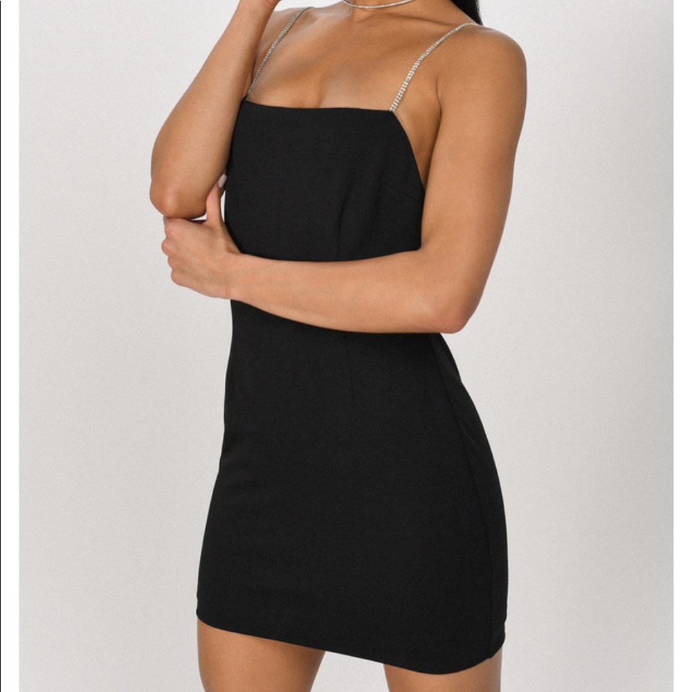 Tobi Idol Black Low Black Bodycon
